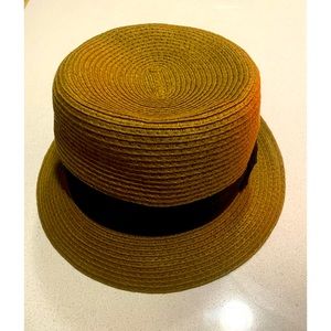 BEAUTIFUL Nordstrom straw bucket hat - one size 😍